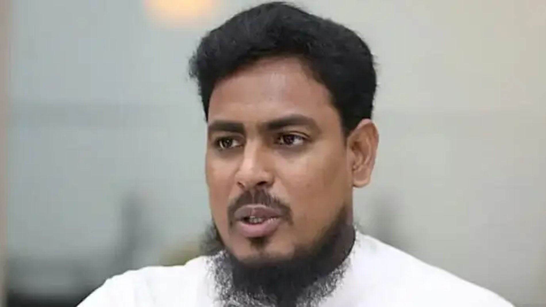 এনসিপির সদস্য সচিব আখতারের নগদ ১৩ লাখ টাকা, নেই বাড়ি-গাড়ি